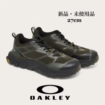 OAKLEY 오클리 LIGHT BREATH 라이트 블레스 스니커즈