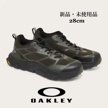 OAKLEY 오클리 LIGHT BREATH 라이트 블레스 스니커즈