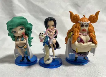 원피스 ONE PIECE 월드 컬렉션 보아 삼자매
