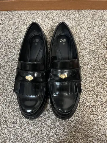 ZARA 블랙 프린지 로퍼 36
