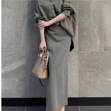 아뉴앙스 anuans 린넨 혼방 타이트 스커트 카키