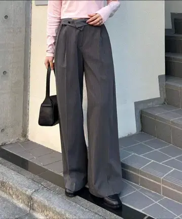 핀스트라이프 턱 와이드 팬츠 0