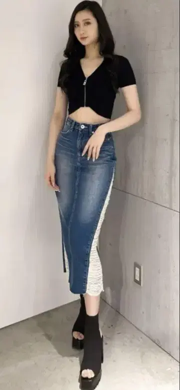 데님 프린지 사이드 타이트 스커트