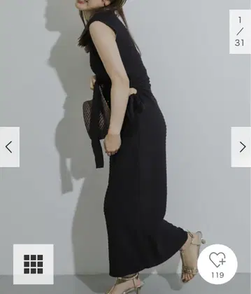 사이드 홀 자카드 컷 원피스 센스 오브 플레이스 HEYUMM