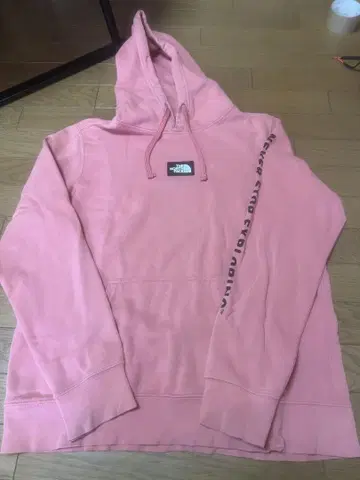 The North Face 핑크 후드티 L 사이즈