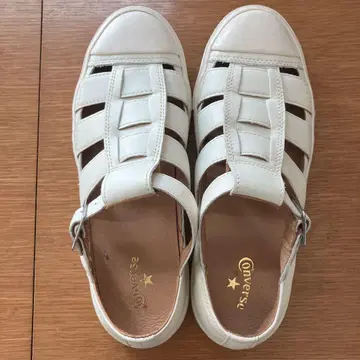 Converse 화이트 구르카 샌들