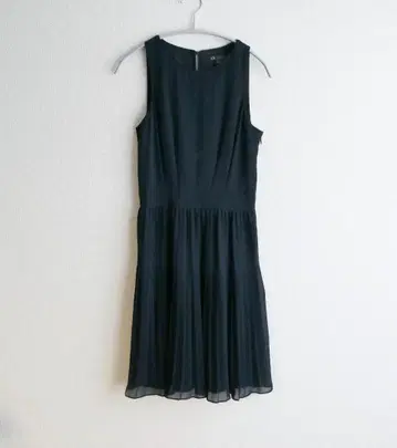 ARMANI EXCHANGE 슬리브리스 원피스