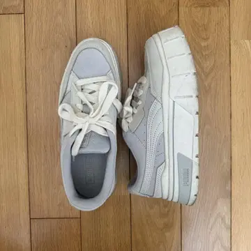 [ PUMA ] 그레이 스웨이드 통굽 스니커즈