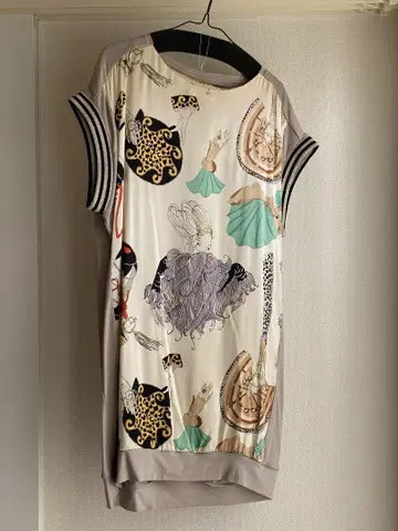 TSUMORI CHISATO 슬리브리스 원피스