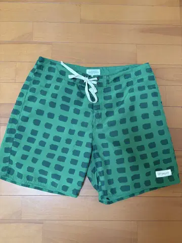 사이즈 31 SATURDAYS SURF NYC 그린 숏팬츠