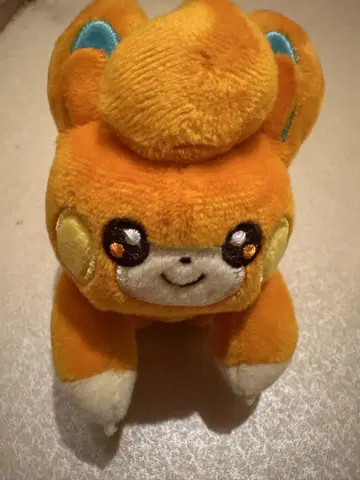 인형 배지 빠모