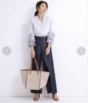 [ JUSGLITTY 저스글리티 ] 턱 와이드 팬츠 블루 데님
