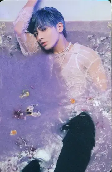 TXT POP-UP STORE TAEHYUN SWEET 19