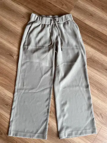 lululemon 와이드 팬츠 사이즈 2