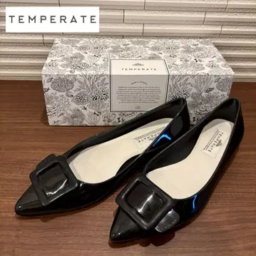 [새상품급] TEMPERATE NINA 블랙 플랫슈즈 40