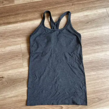 Lululemon 크로스백 탱크탑 블랙