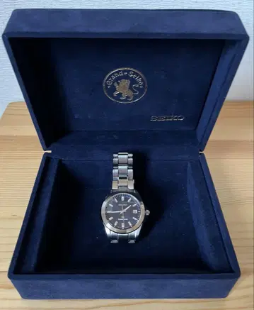 그랜드세이코 Grand Seiko SBGF019 네이비 블루