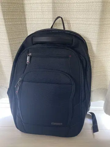 Samsonite 블랙 백팩