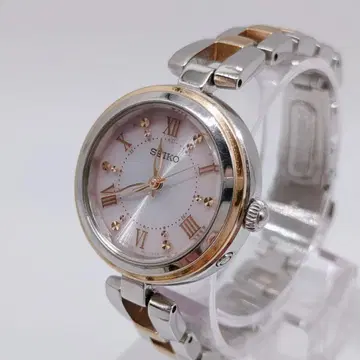 SEIKO 여성용 전파 솔라 손목시계 1B21-0AP0 정크제품