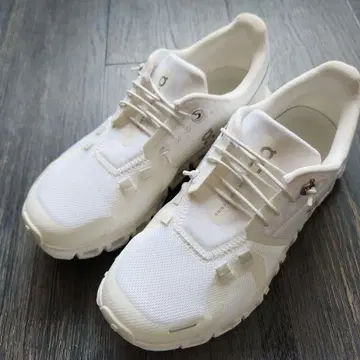 On Cloud 6 스니커즈 화이트 22.5cm