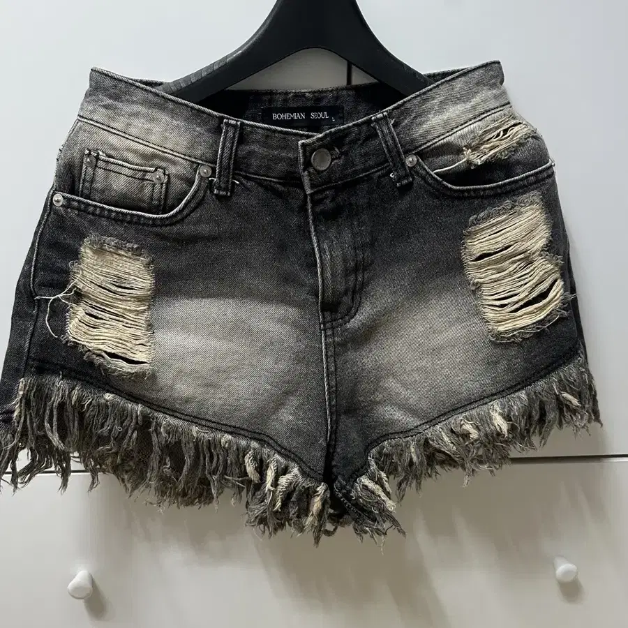 BOHEMIAN SEOUL | 보헤미안서울 Bohemian Seoul Damage Washing