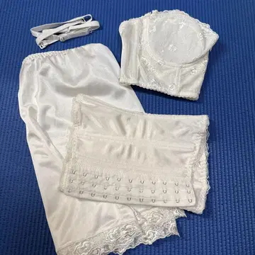 화이트 새틴 브라이덜 이너 세트