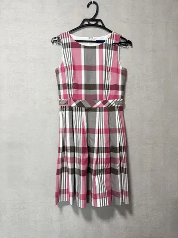 BLUE LABEL CRESTBRIDGE 슬리브리스 원피스 36