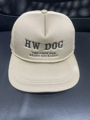 HW DOG 메쉬 캡