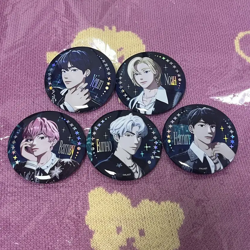 PLAVE DASH TRADING CAN BADGE イェジュン　白 PLAVE DASH TRADING CAN BADGE イェジュン 白 アイドル