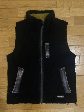 GERUGA 겔루가 초기 레어 무스탕 보아 코듀로이 베스트 리버서블 2