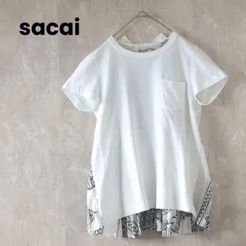 sacai 백 플리츠 절개 t셔츠
