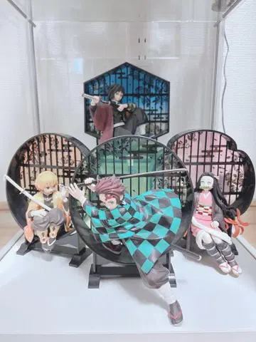귀멸의 칼날 카마도 탄지로 외 LAYER SCAPE 피규어 세트