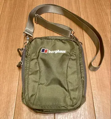 berghaus 숄더백 올리브 그린