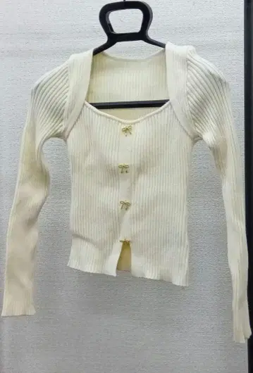 Dazy 아이보리 긴팔 가디건 M