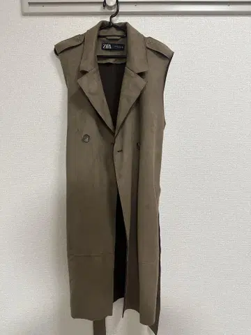 ZARA 베이지 슬리브리스 롱 코트 S