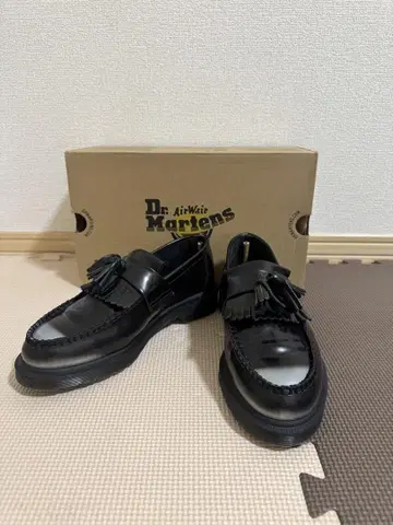 Dr. Martens ADRIAN 닥터마틴 태슬