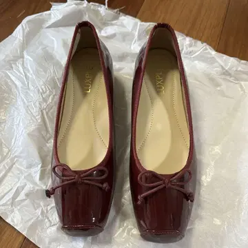 리본 포함 플랫슈즈 24.5cm