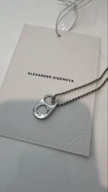 alexander digenova 목걸이