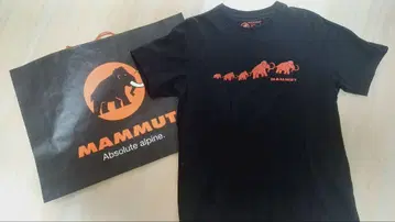MAMMUT 블랙 티셔츠 코끼리 디자인