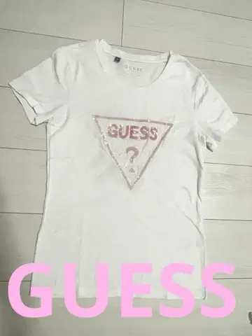 새상품급 GUESS 게스 핑크 스팽글 화이트 티셔츠 XS