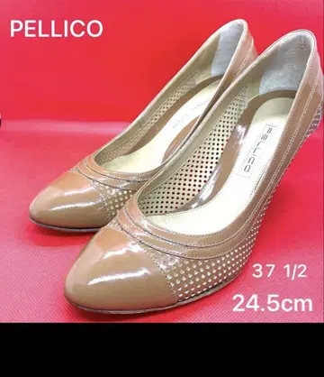 PELLICO 펠리코 펌프스 에나멜 디자인 하이힐 베이지 계열