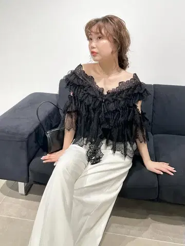 FRAY I.D 프레이 아이디 금기 완판 레이스 개더 숏 블라우스