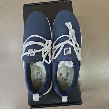 새상품! 미사용! FootJoy 여성용 골프화