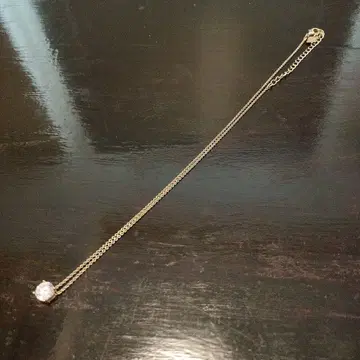 바나나 리퍼블릭 골드 크리스탈 목걸이