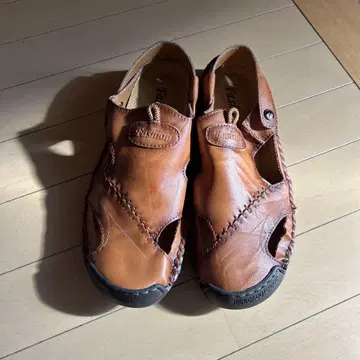 Fashion 브라운 가죽 샌들