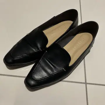LE TALON SQ 스티치 소프트 로퍼 블랙 23.5cm