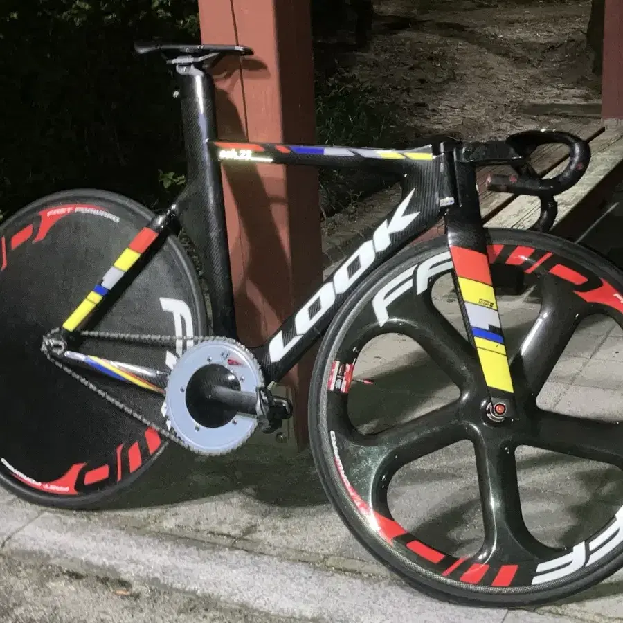 LOOK ｒ96 フレーム 2020 Look R96 SPEED EVO - FRAMESET – Specs, Comparisons