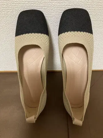 블랙 화이트 펌프스 24cm (38)