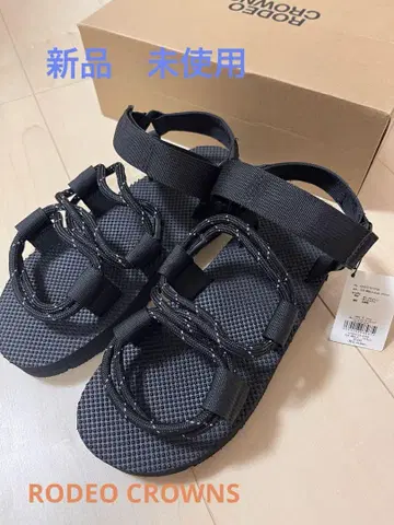 RODEO CROWNS 블랙 스포츠 샌들