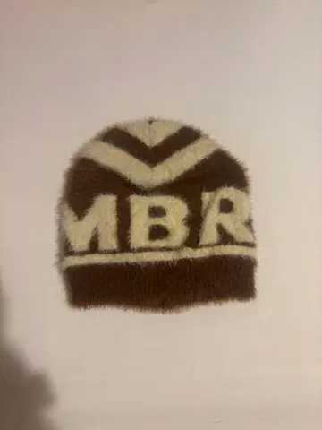 UMBRO 비니